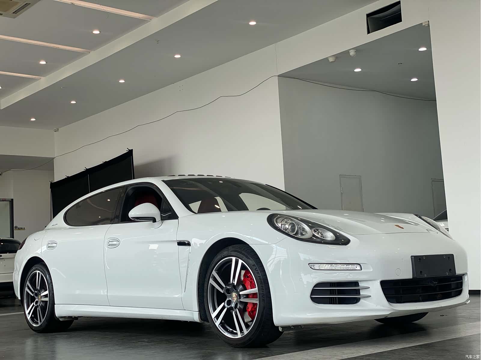 Porsche Panamera, 2012 3