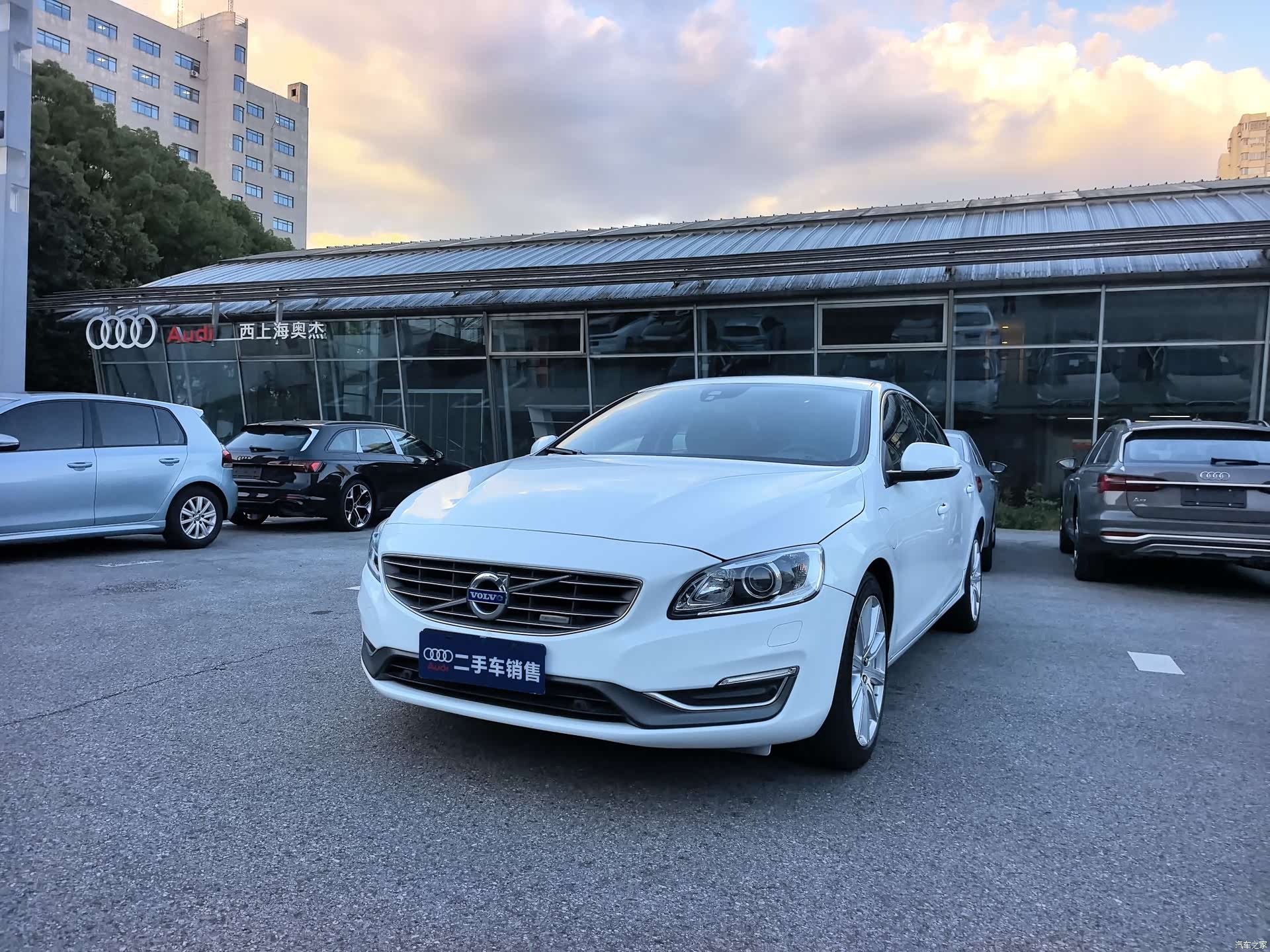 Volvo S60, 2015 1