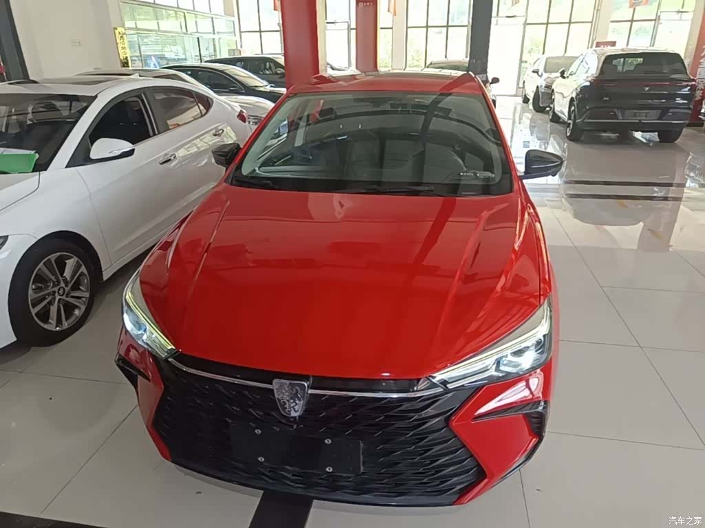 Roewe i5, 2021 3