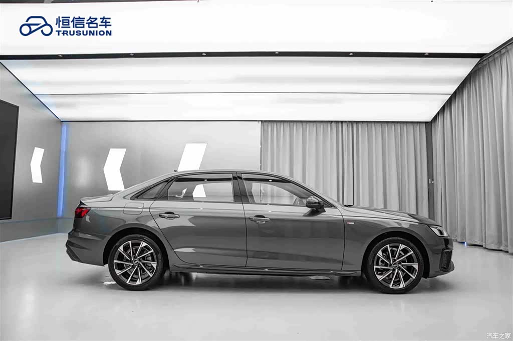 Audi A4L, 2023 4