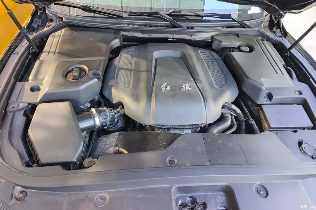 Hongqi H7, 2017 10