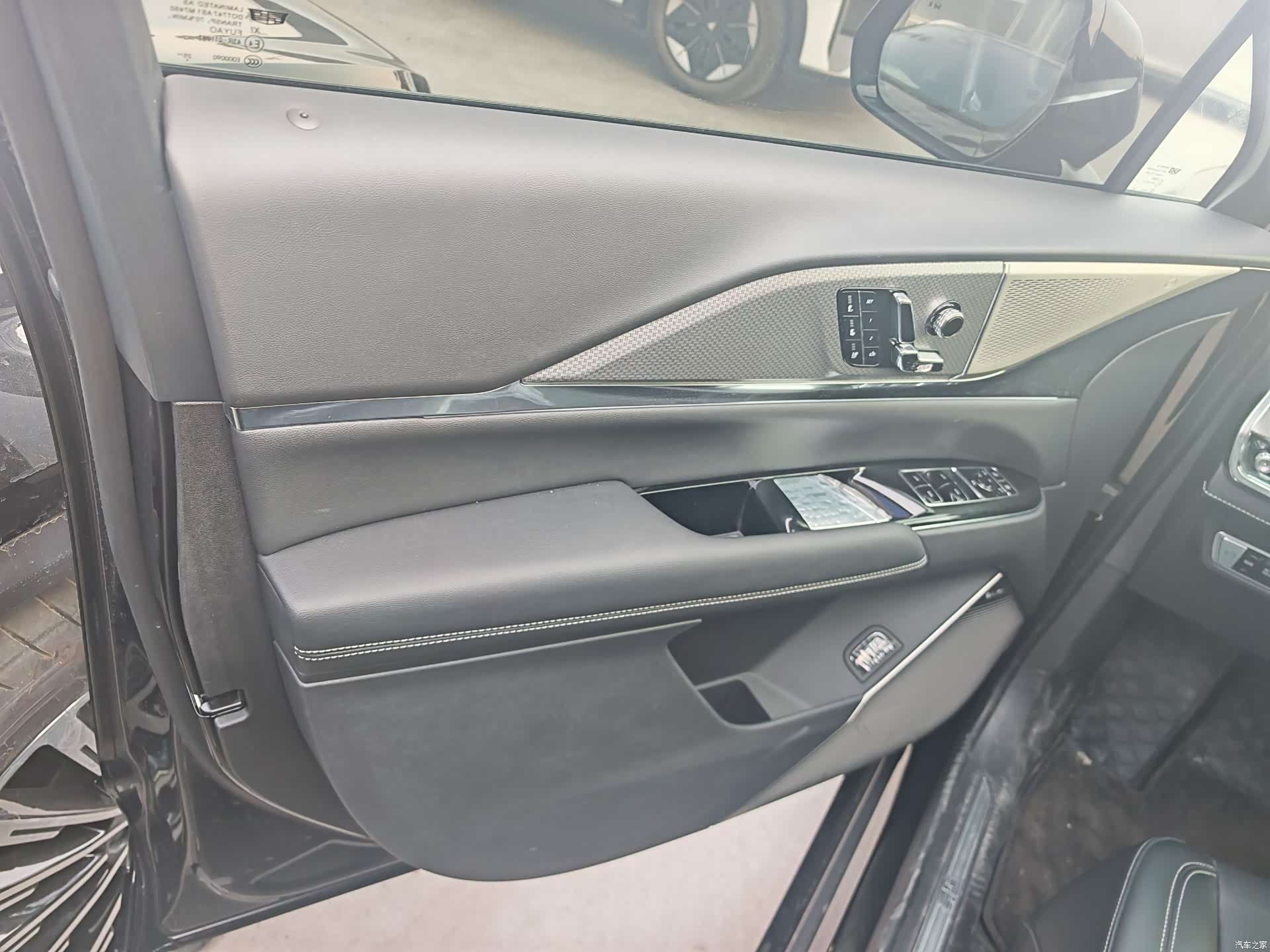 Cadillac XT5, 2026 7