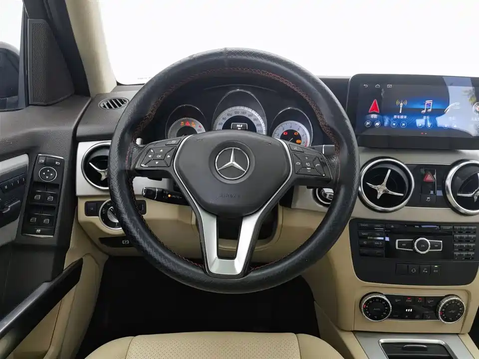 Mercedes-Benz GLK class