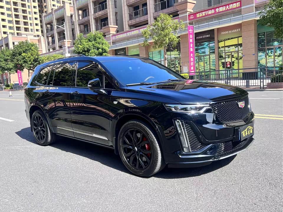Cadillac XT6