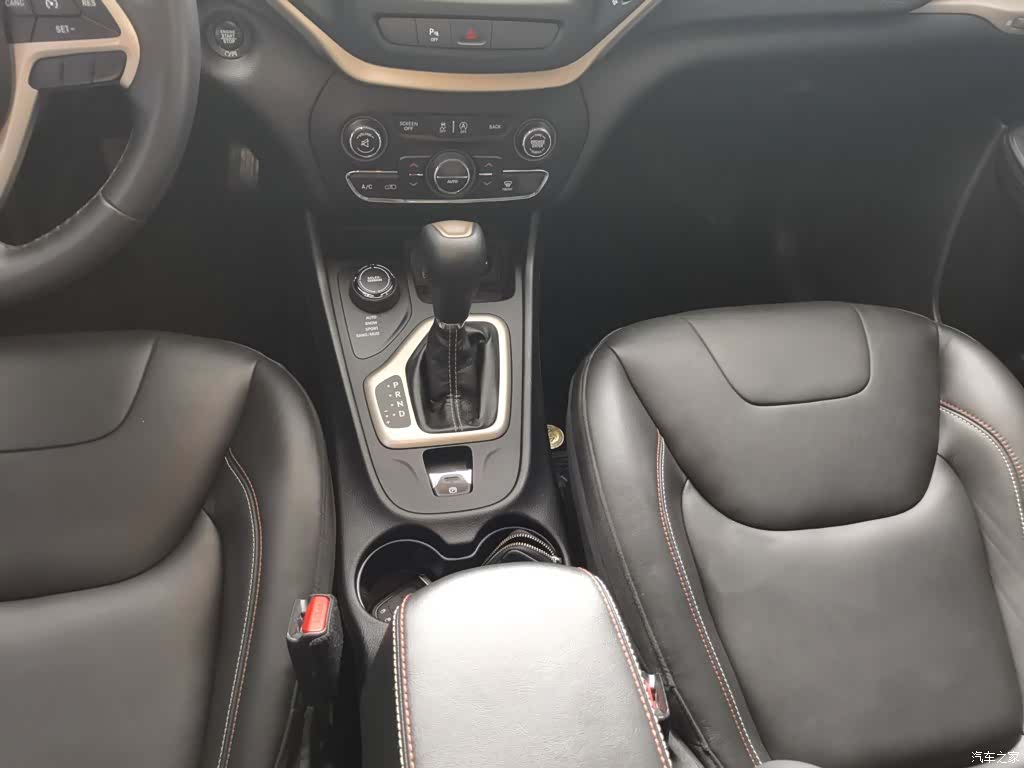 Jeep Cherokee, 2017 14