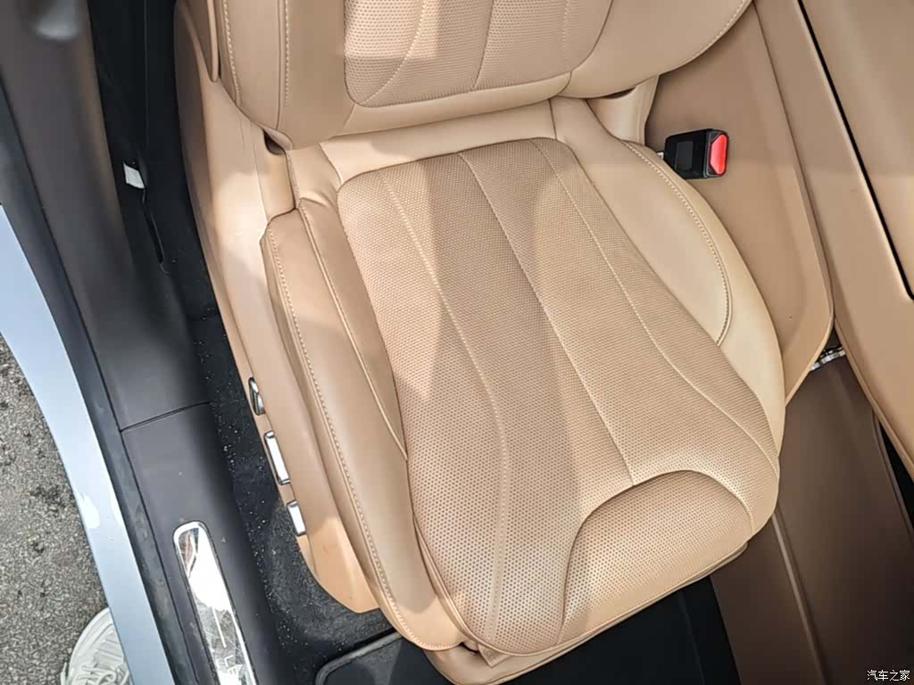 Leapmotor C11, 2025 20