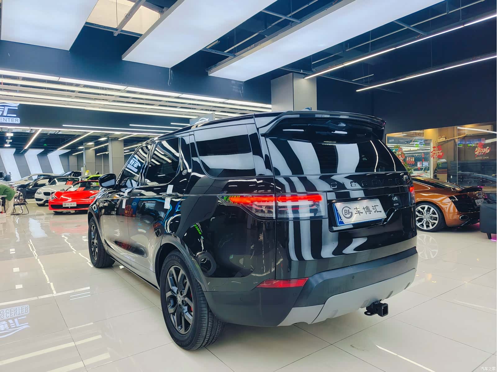 Land Rover Discovery, 2019 4