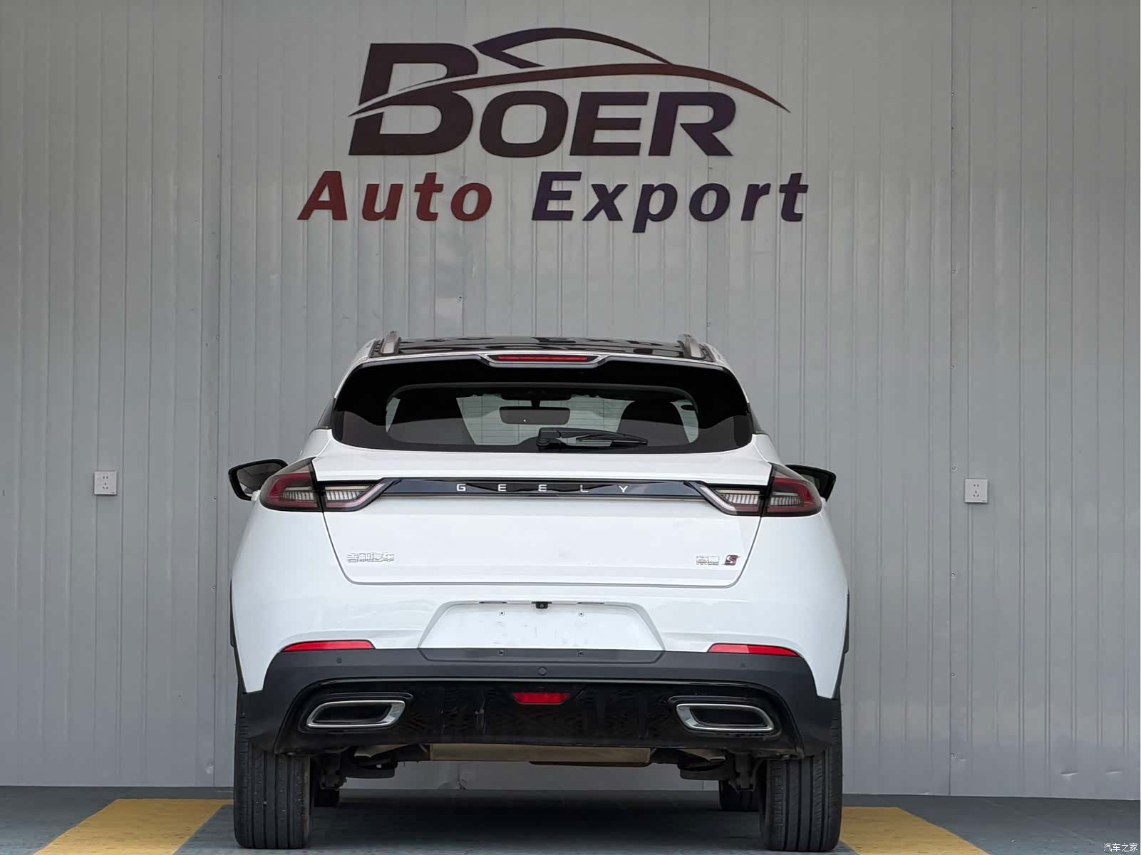Geely Emgrand, 2022 все фото