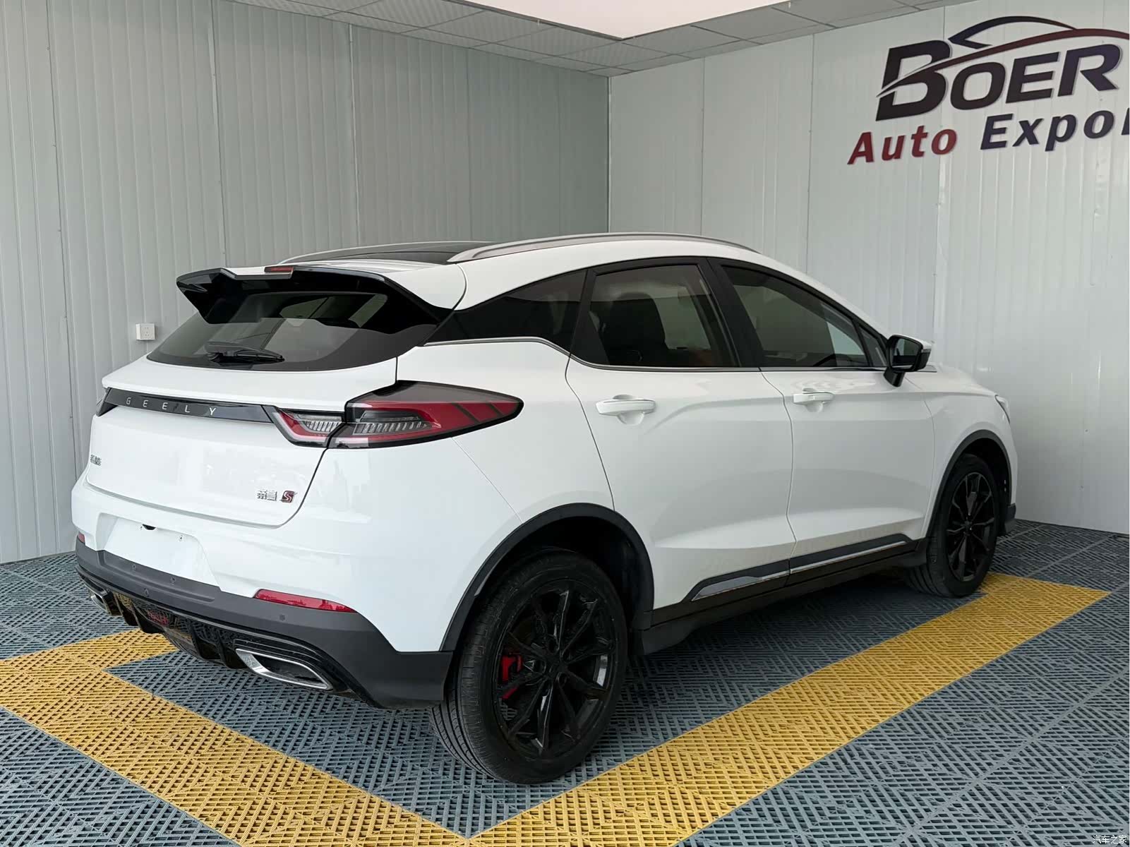 Geely Emgrand, 2022 6
