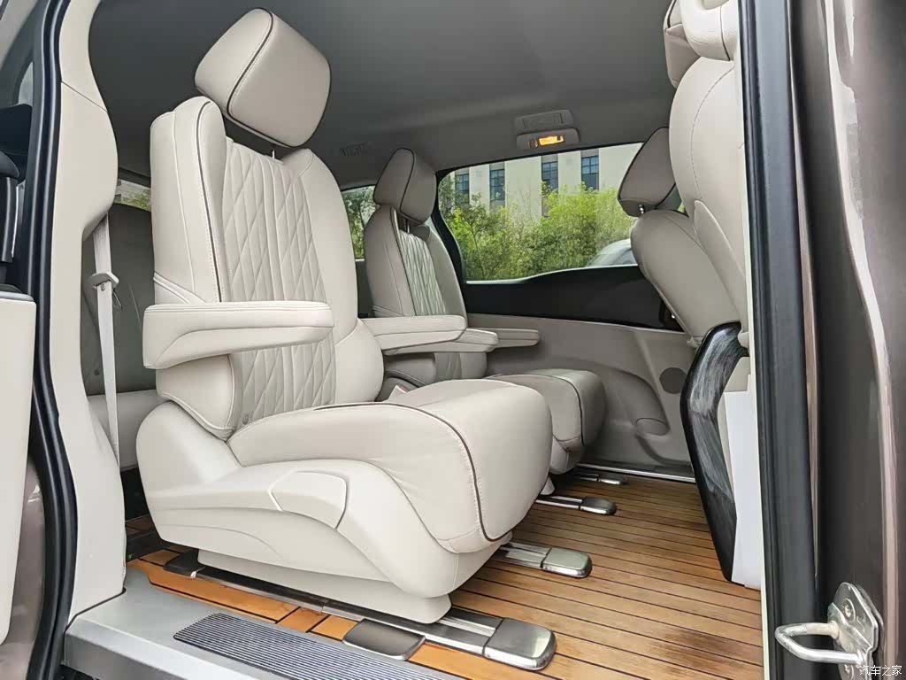 Buick GL8, 2022 17