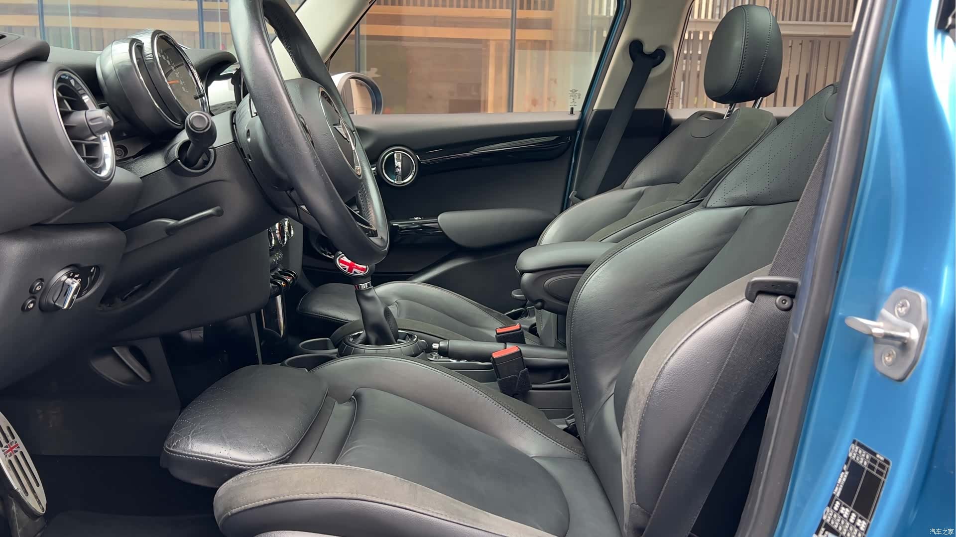 Mini Cooper, 2015 16