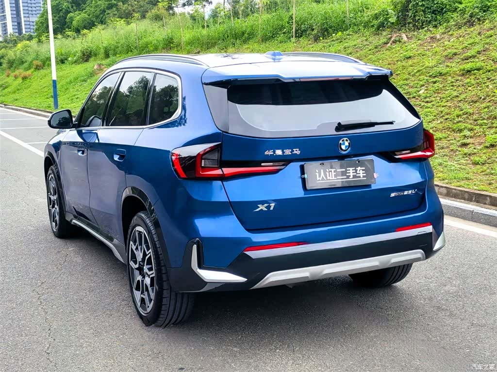 BMW X1, 2024 все фото