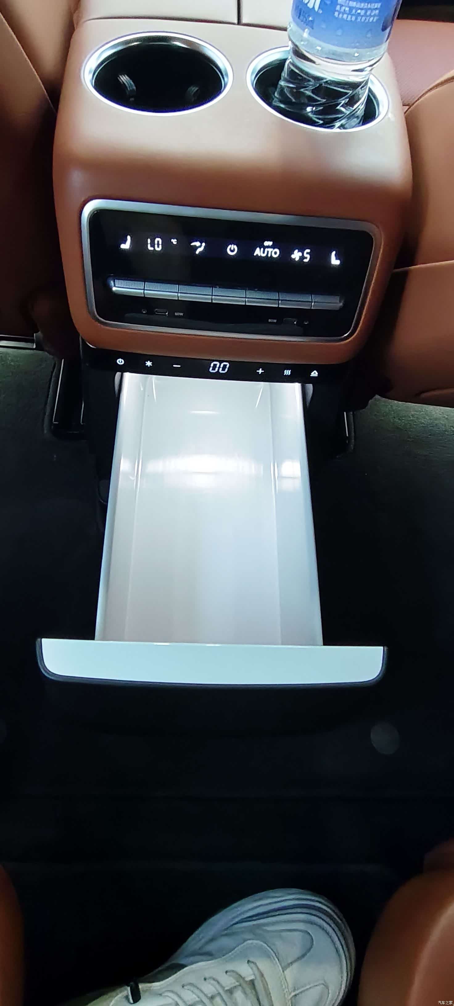 Li Auto L9, 2023 20