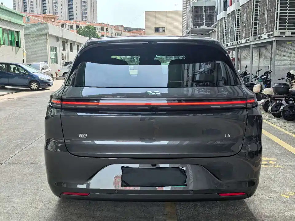 Li Auto Ideal L6
