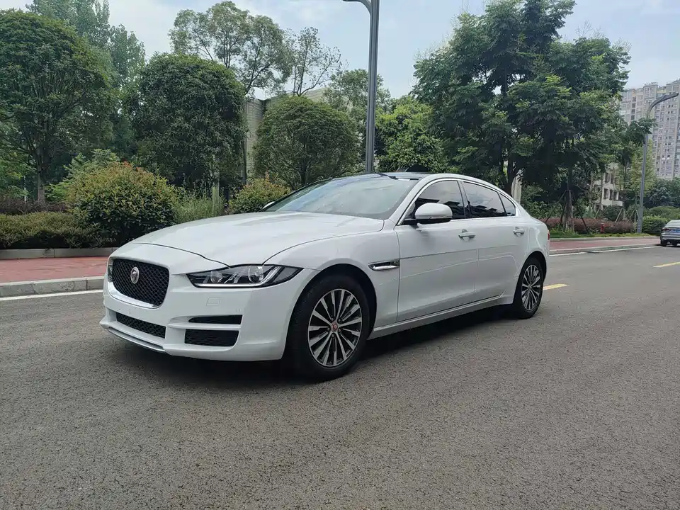 Jaguar XEL