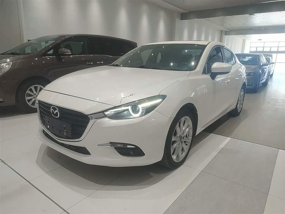 Mazda 3 Angkesaila