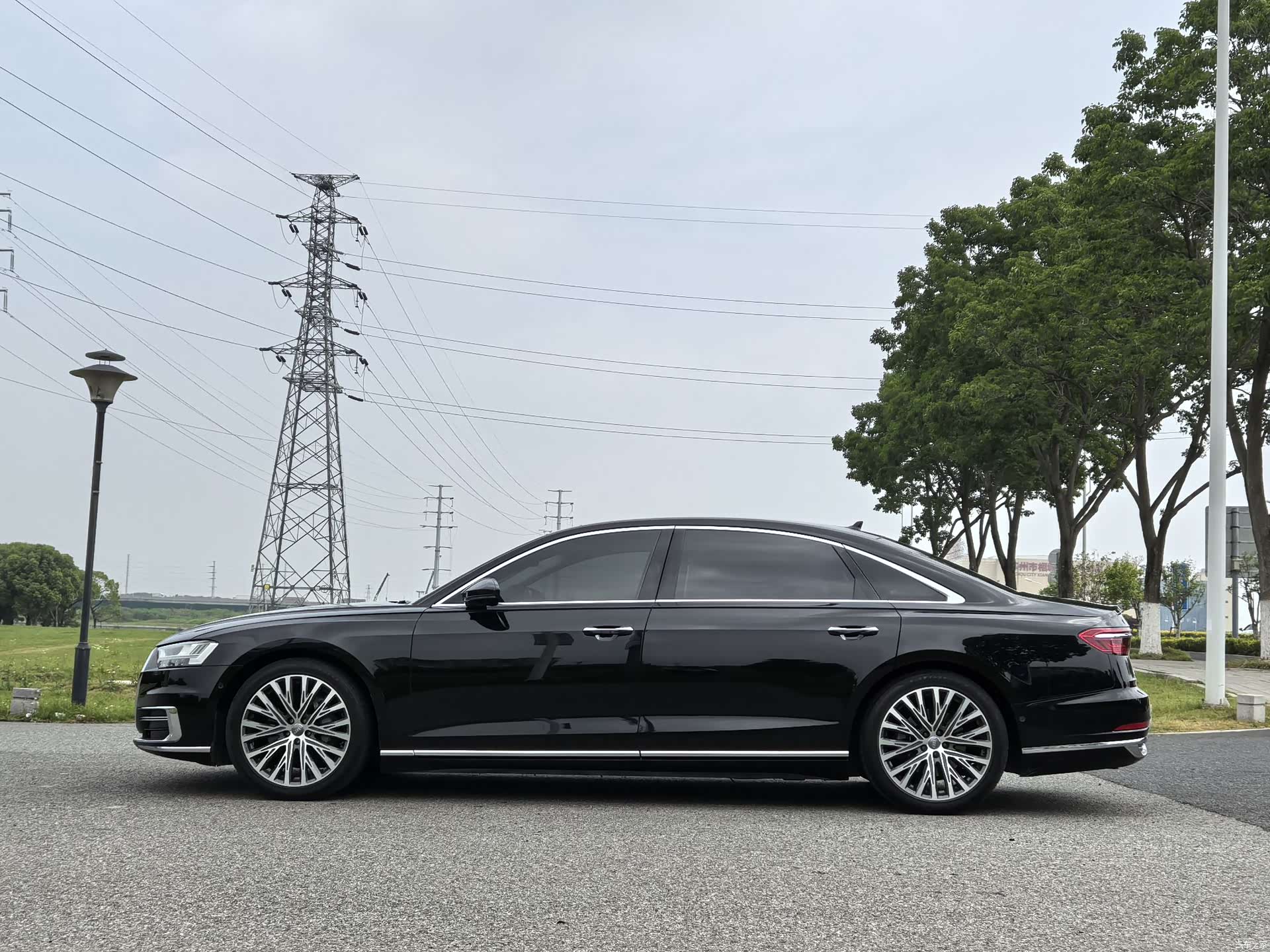 Audi A8L, 2019 4