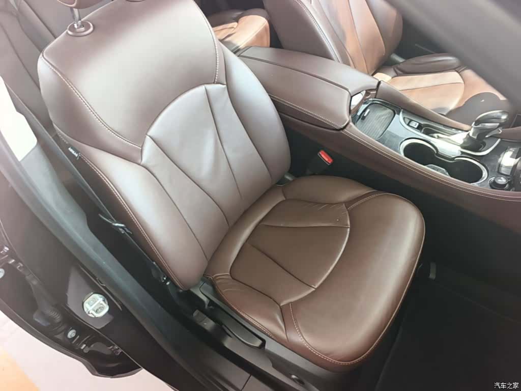 Buick Envision Plus, 2021 25