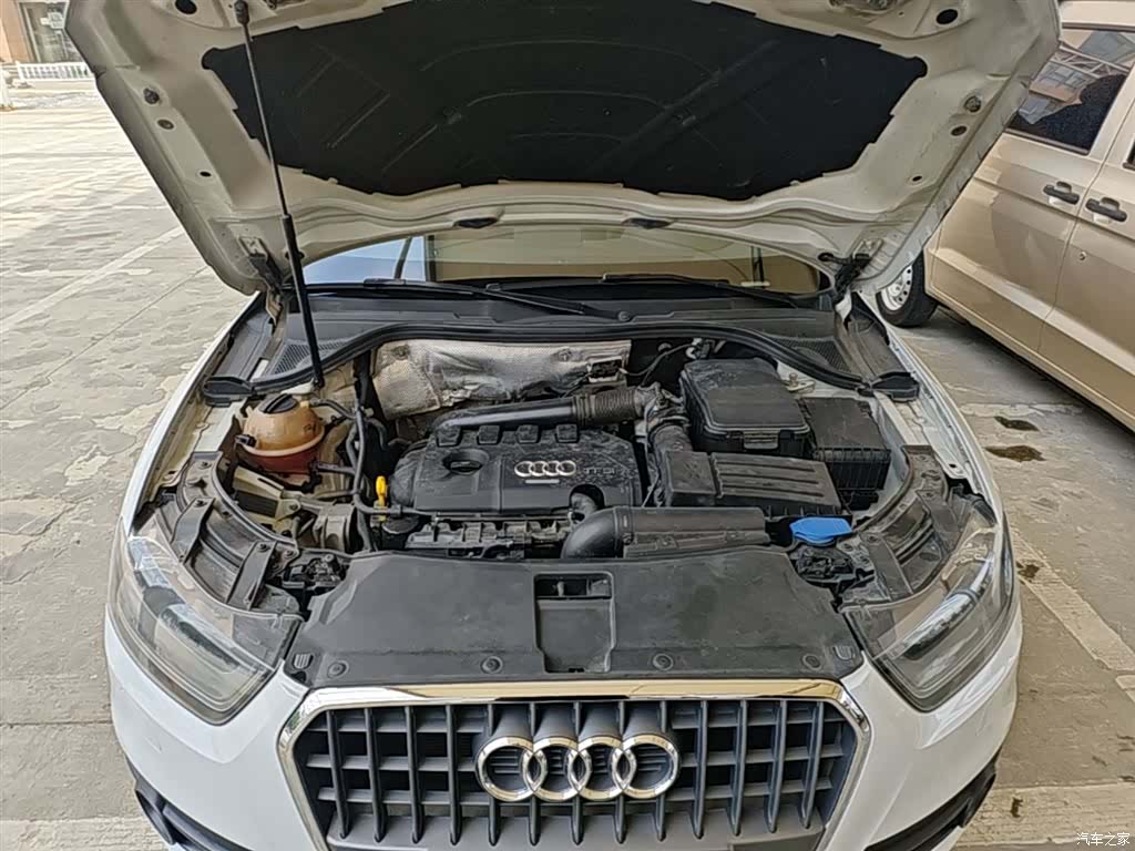 Audi Q3, 2015 20