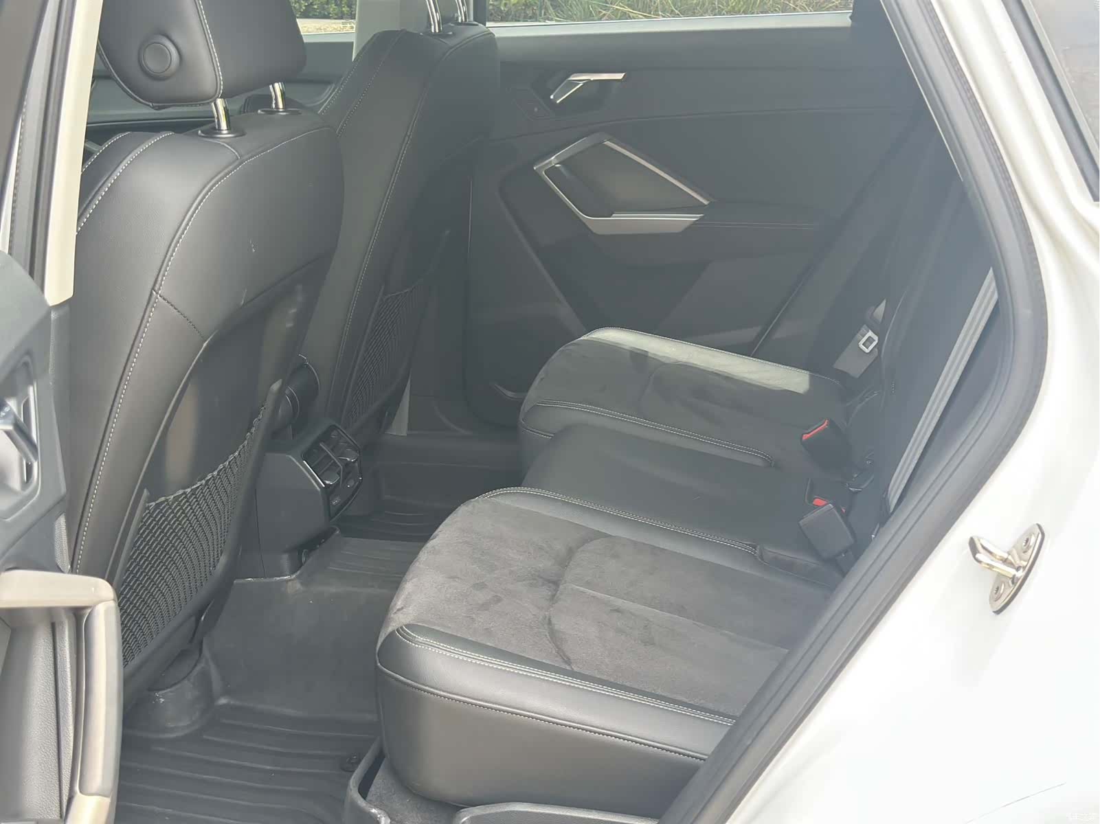 Audi Q3, 2022 8