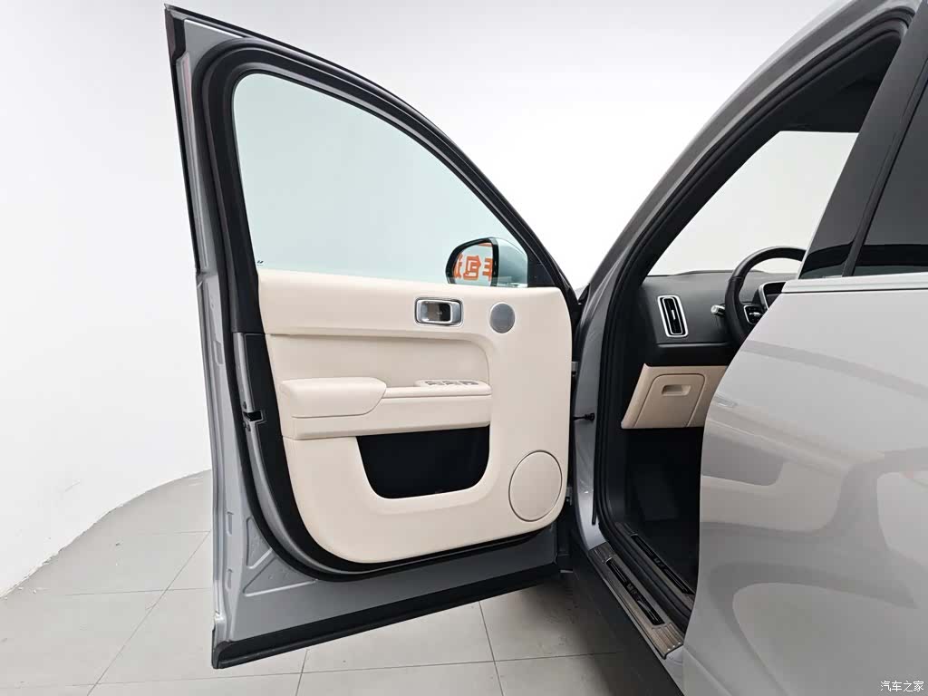 Li Auto L9, 2024 8
