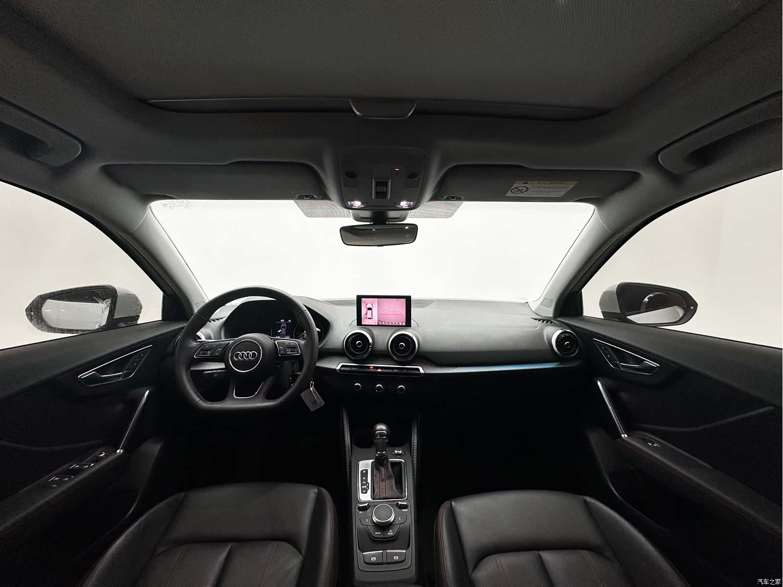 Audi Q2L, 2022 12