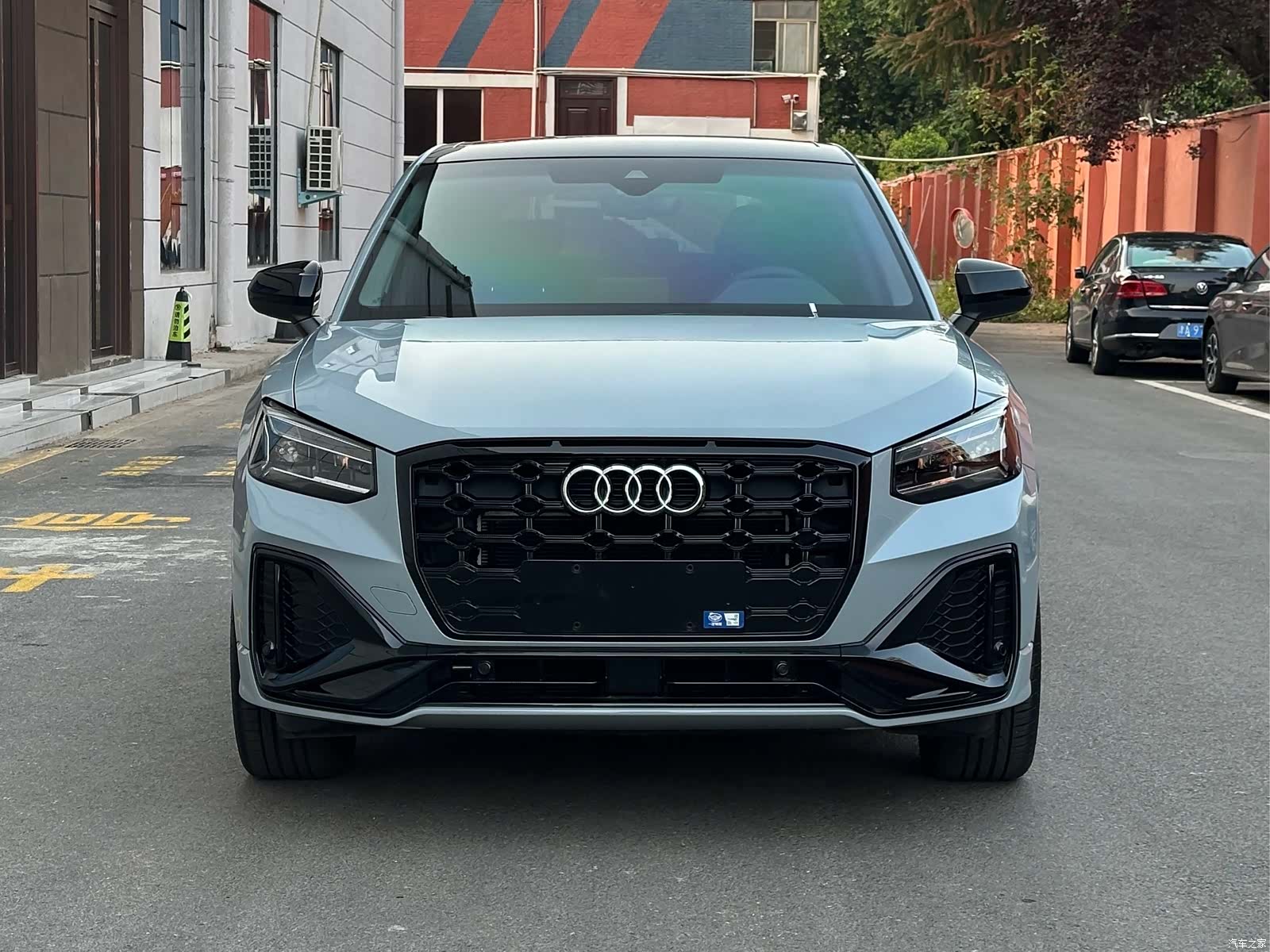 Audi Q2L, 2023 2