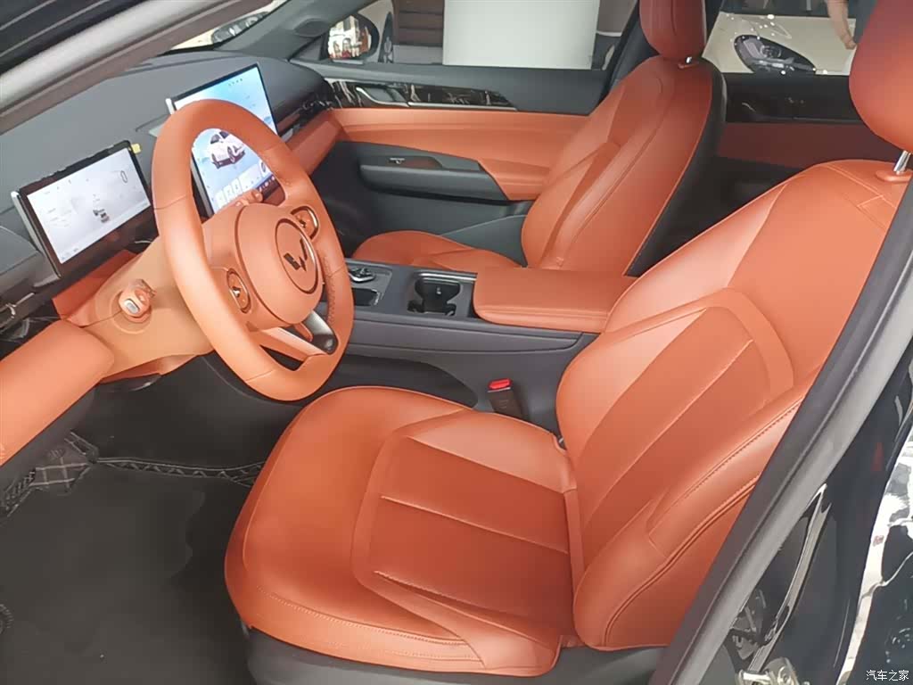 Wuling Starlight, 2025 15