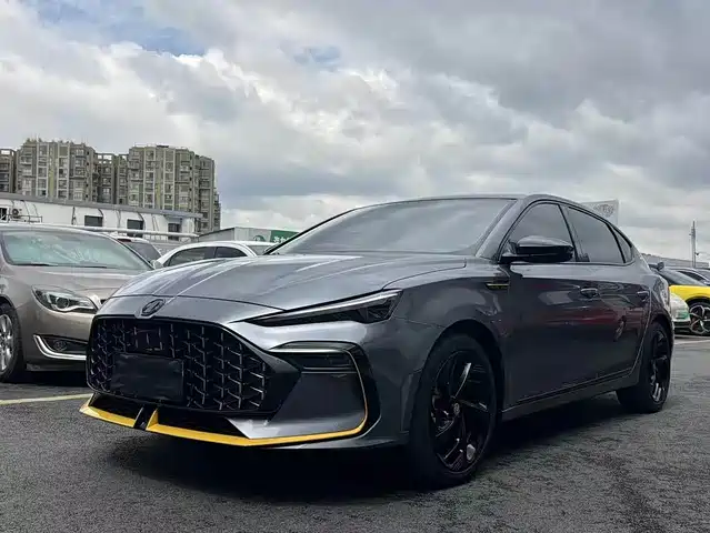 MG MG6 2023 — купить из Китая под заказ