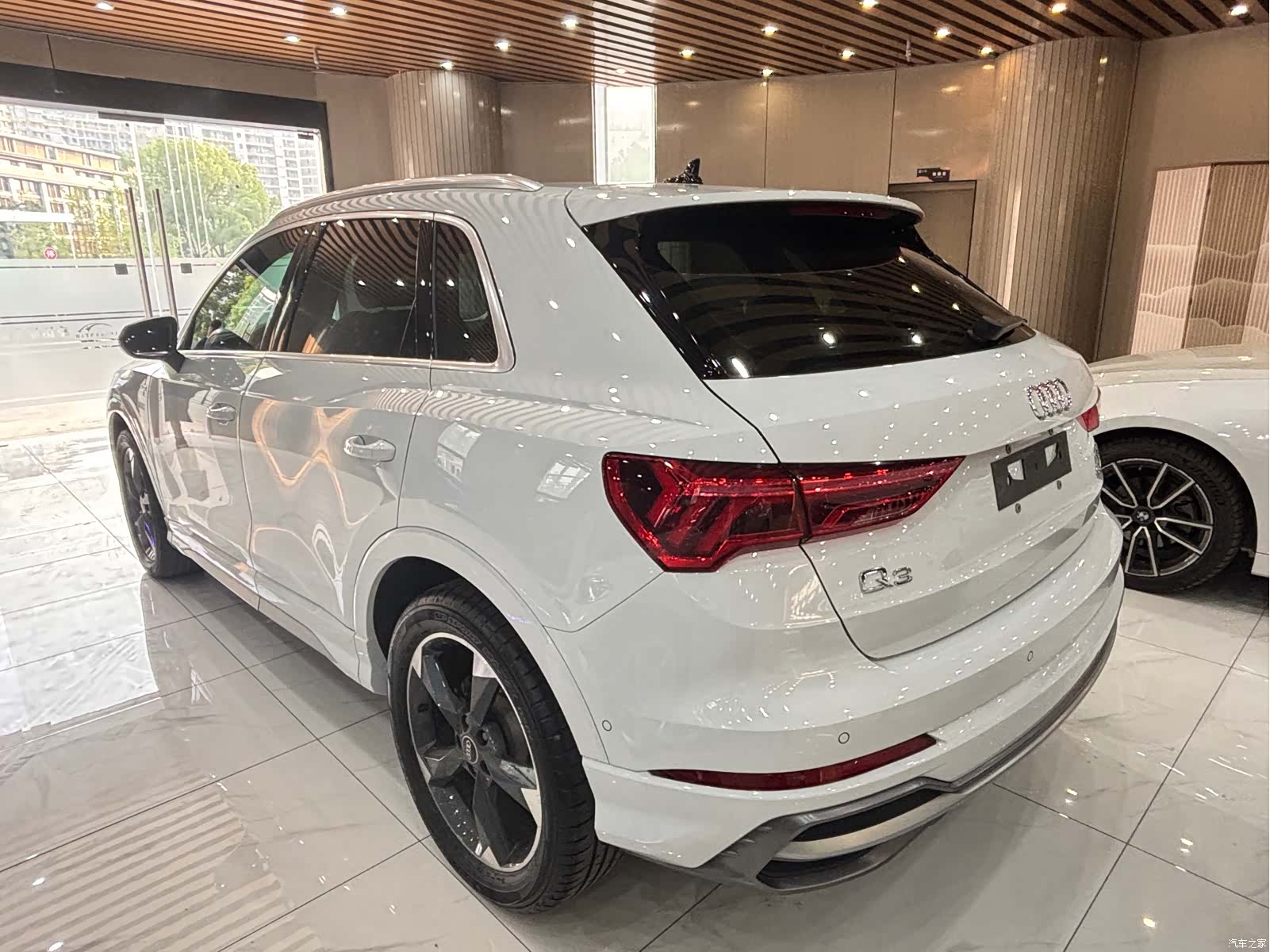 Audi Q3, 2022 2