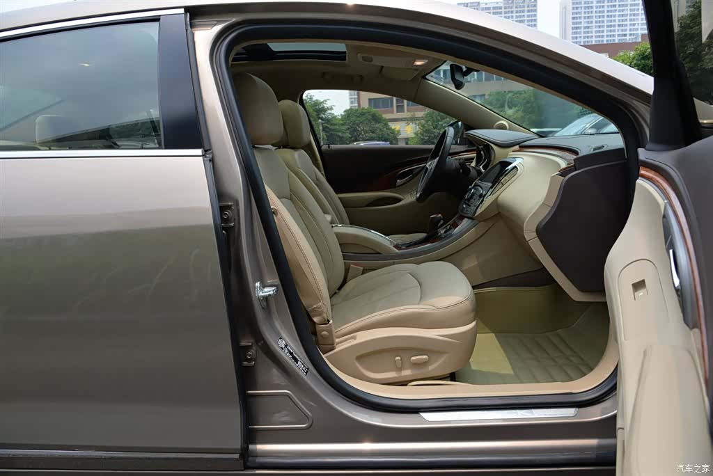 Buick LaCrosse, 2013 15