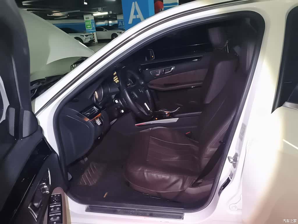 Mercedes-Benz E-Class, 2015 8