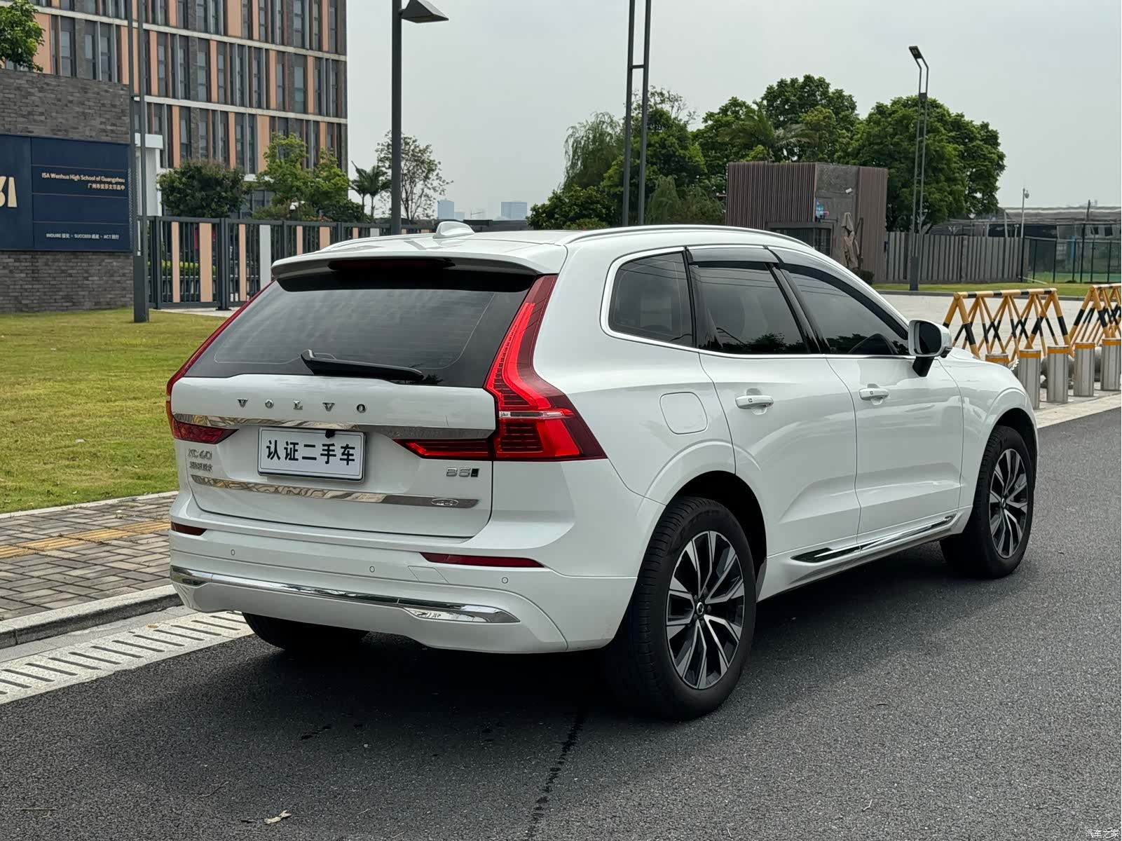 Volvo XC60, 2025 все фото