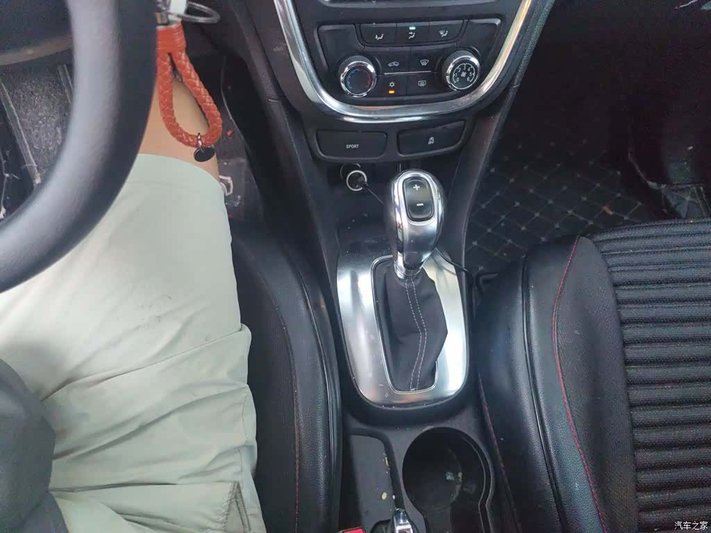 Buick Encore, 2016 11