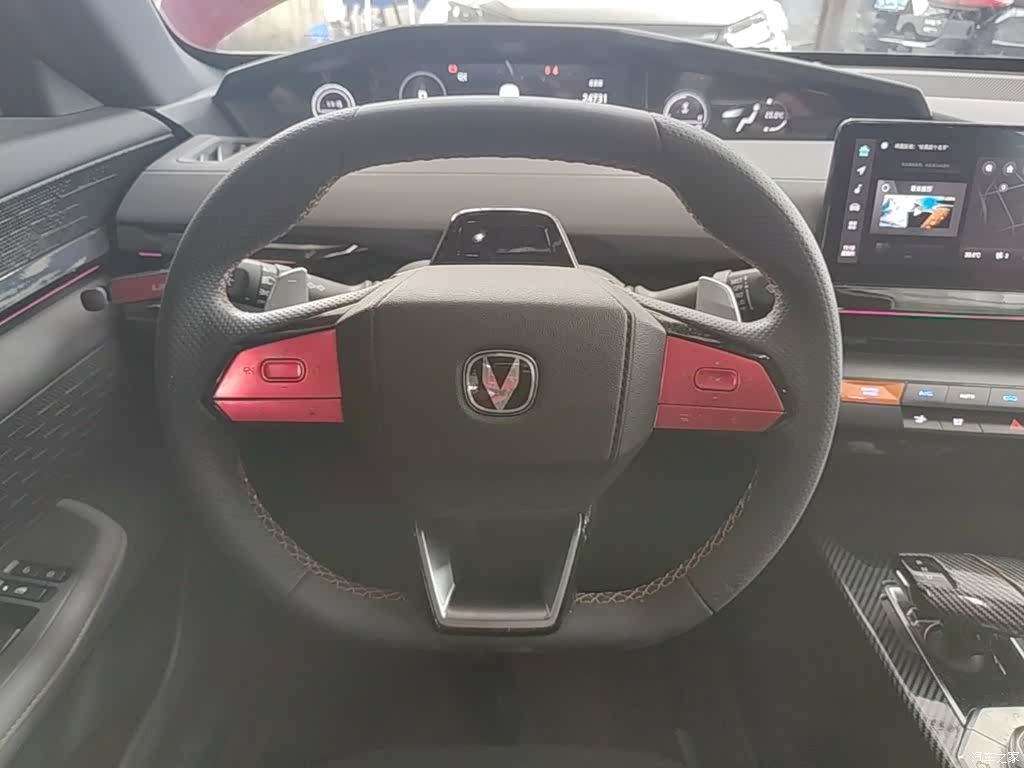 Changan UNI-V, 2022 11