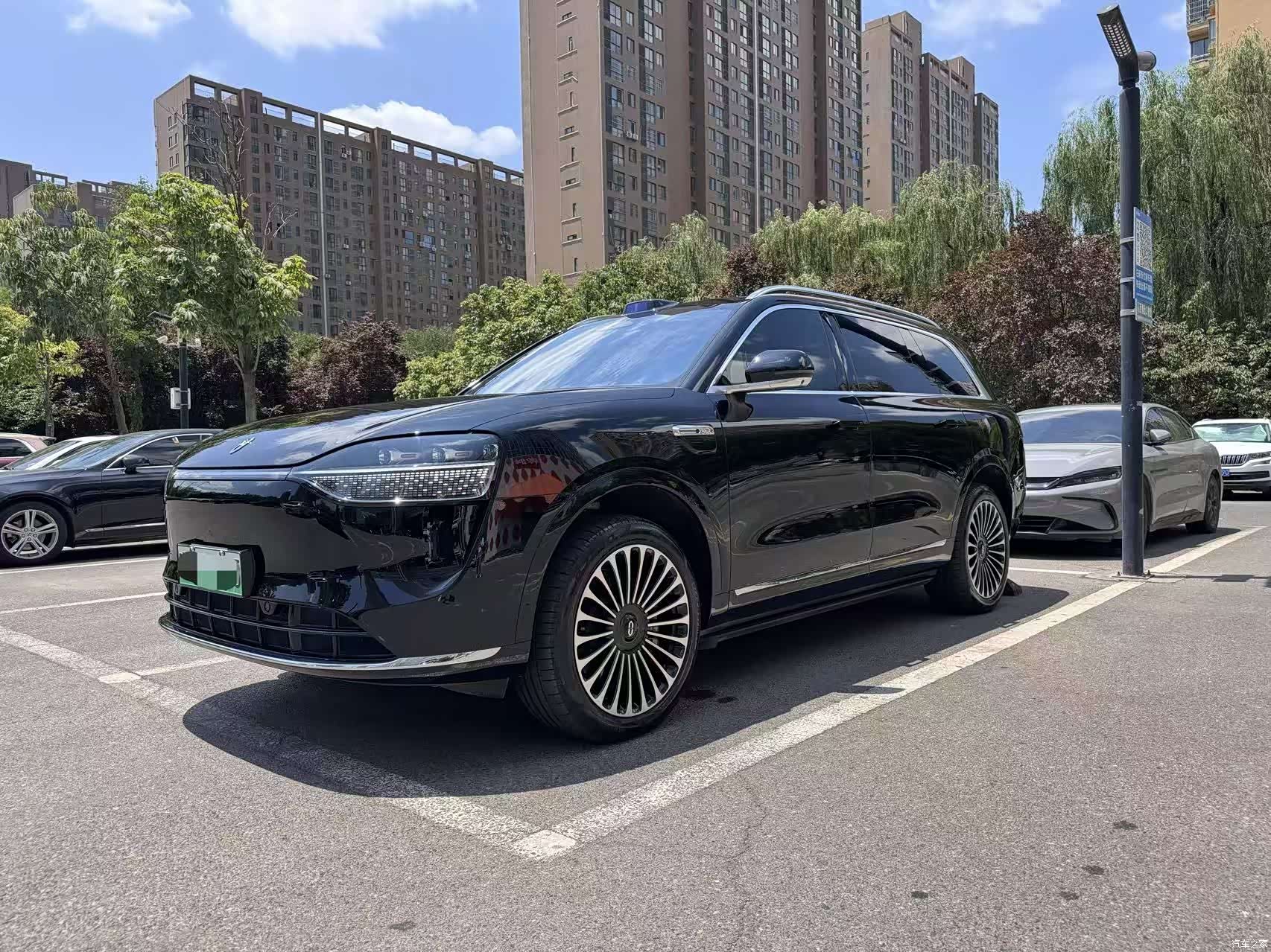 AITO M9, 2025 1