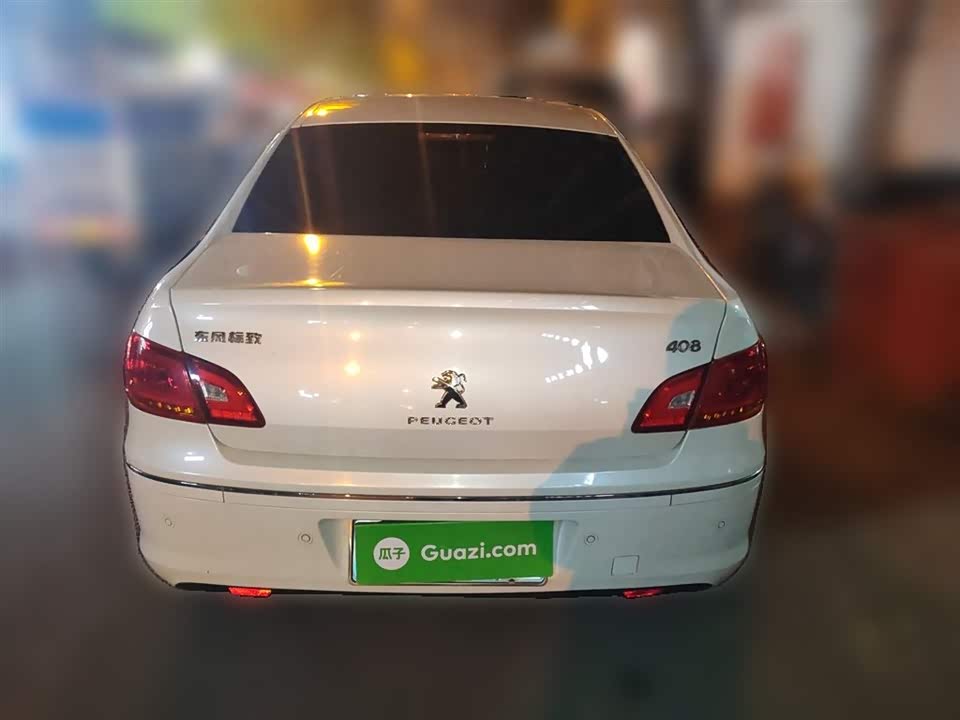 Peugeot 408