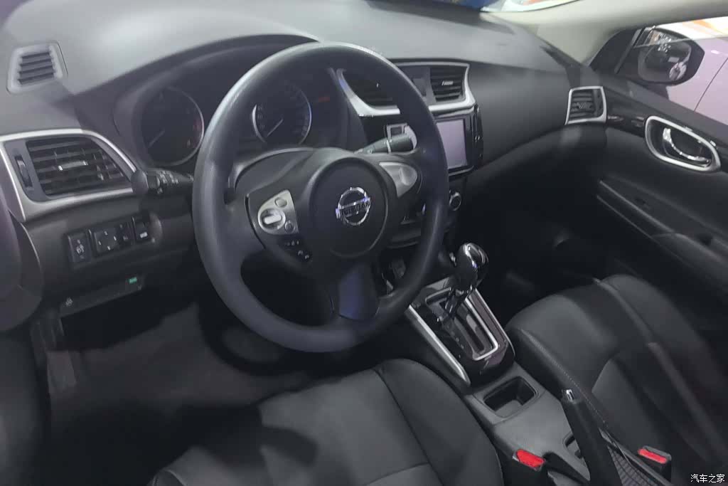 Nissan Sylphy, 2017 12