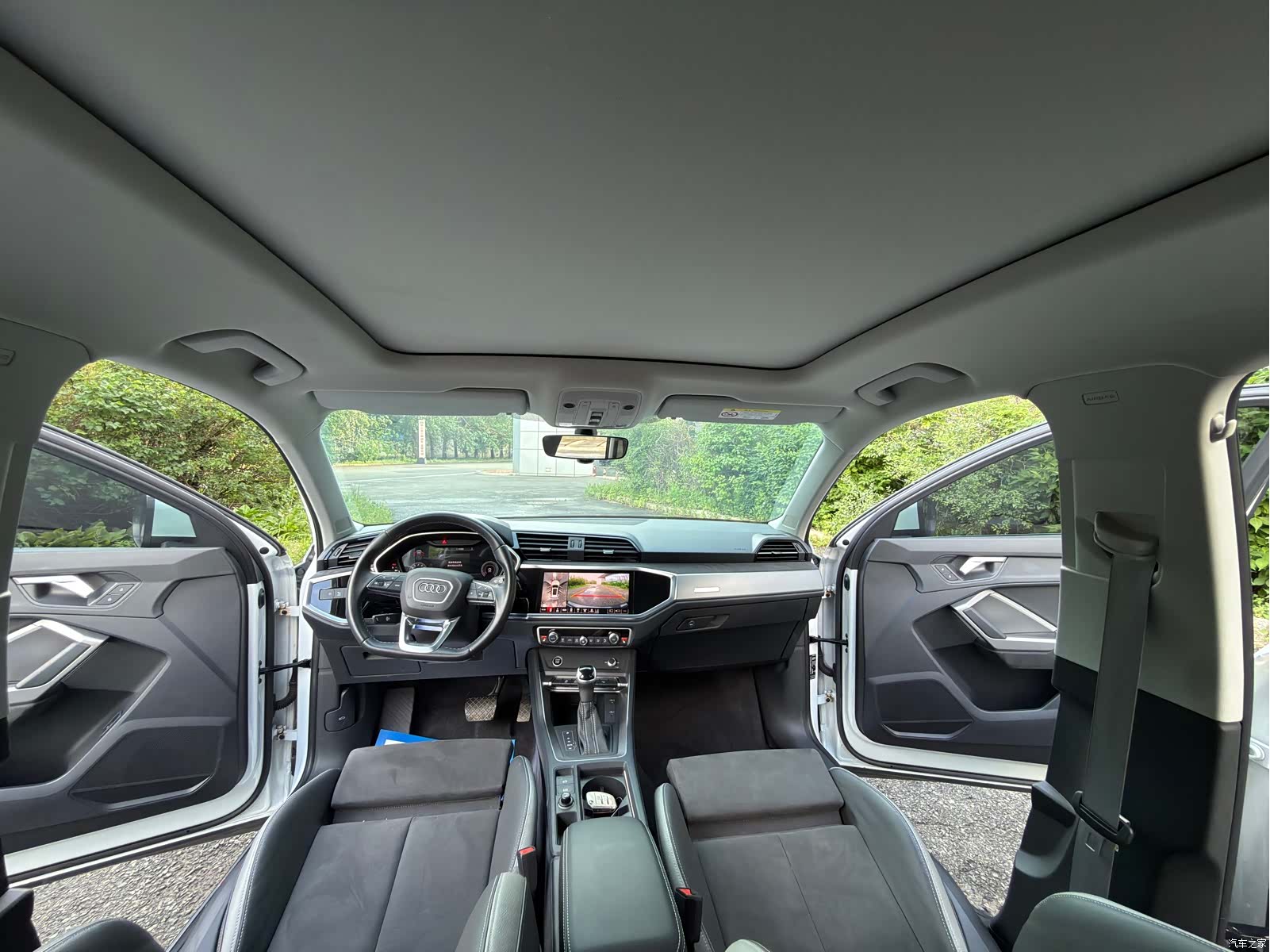 Audi Q3, 2022 14