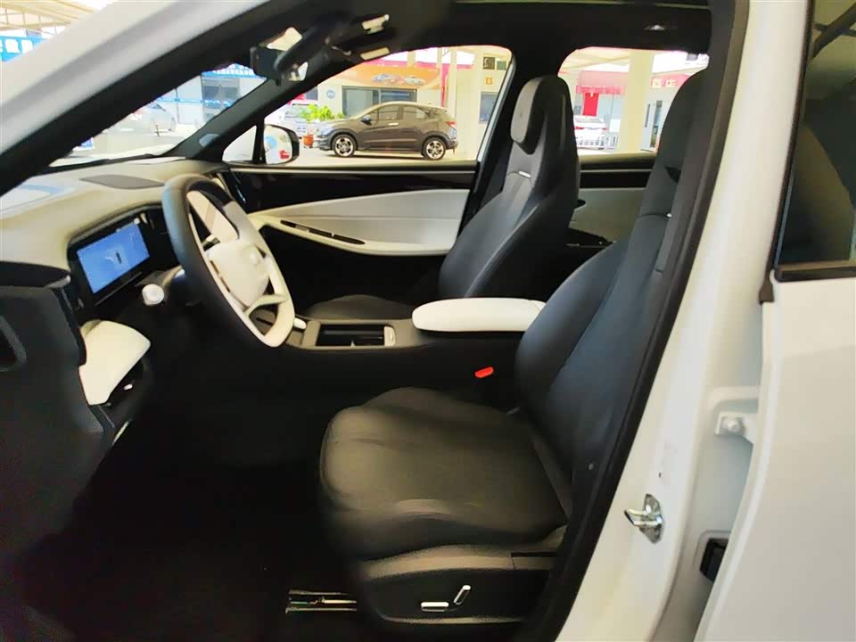 Geely Galaxy Galaxy L7