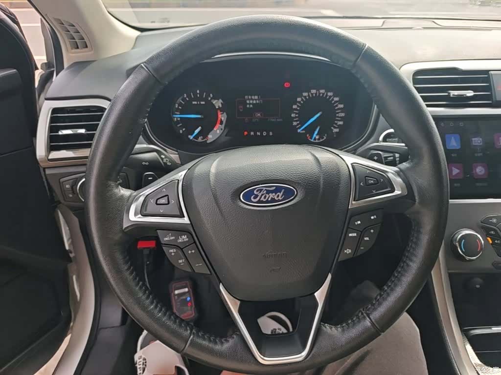 Ford Mondeo, 2017 11