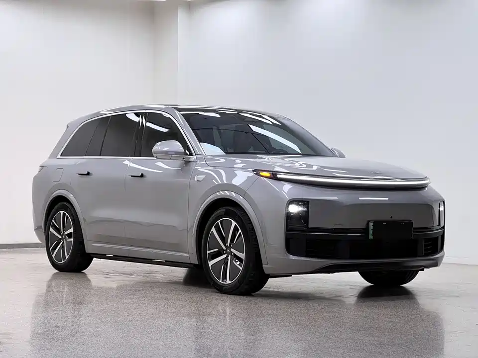 Li Auto Ideal L8