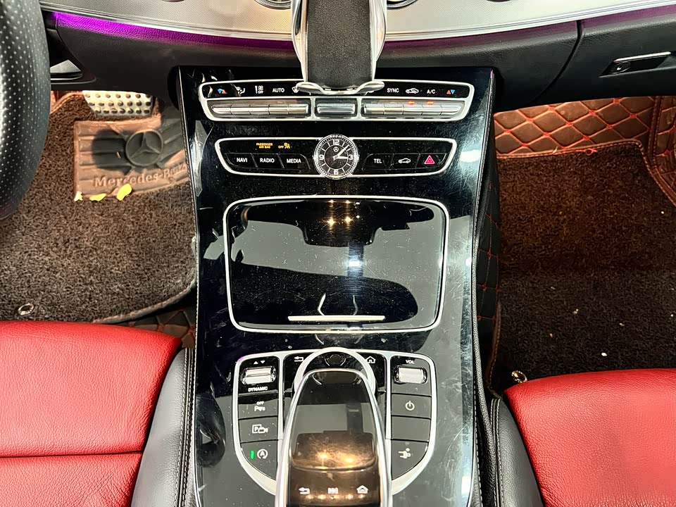 Mercedes-Benz E-class Mercedes-Benz E-class