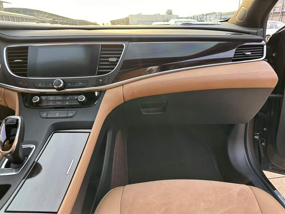 Buick Lacrosse