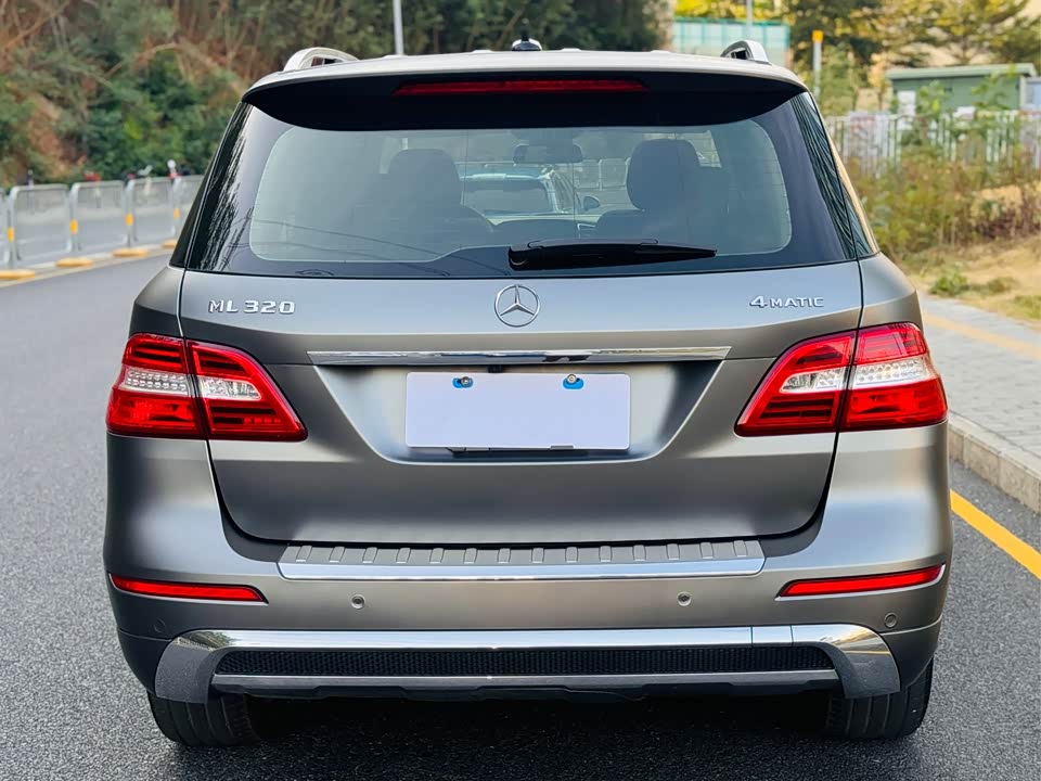 Mercedes-Benz M class