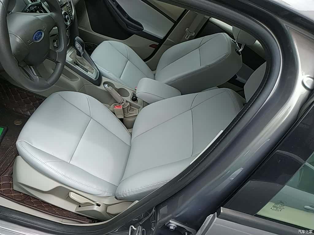 Ford Focus, 2015 15