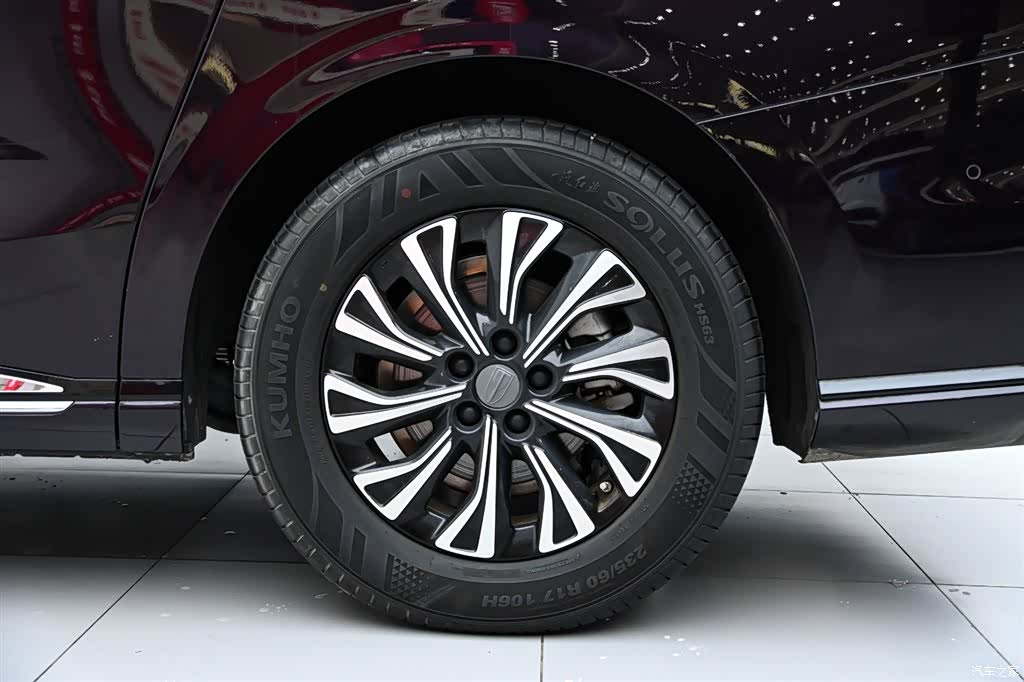 Hongqi HQ9, 2024 40