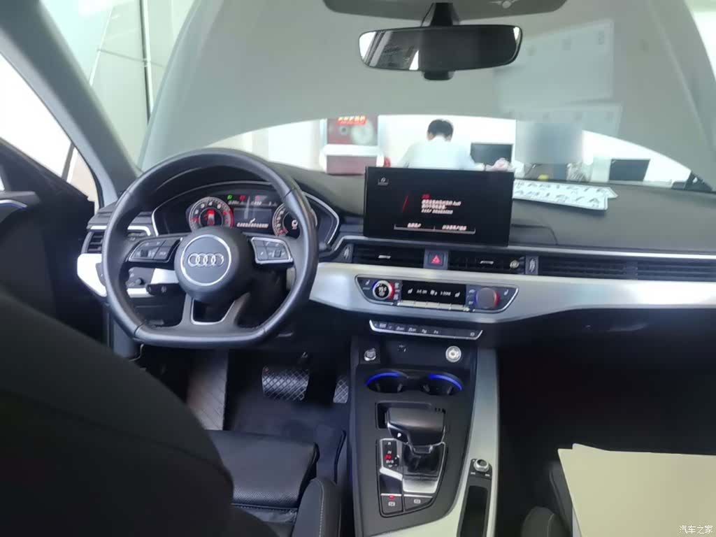 Audi A4L, 2022 10