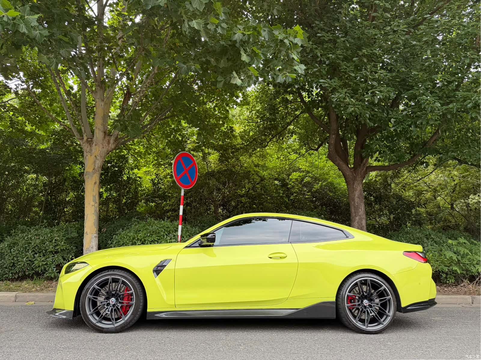 BMW M4, 2023 3