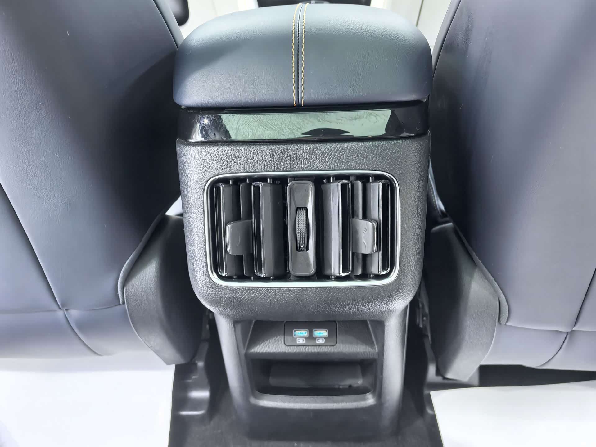 BYD Song, 2023 10